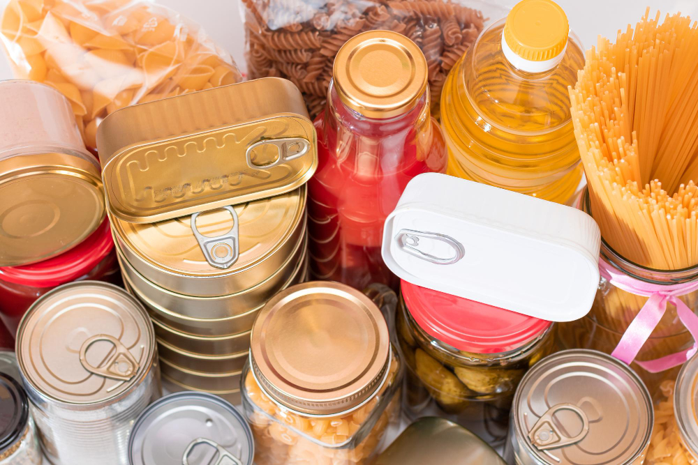 Canned foods and preserved goods for wholesale export from Dubai